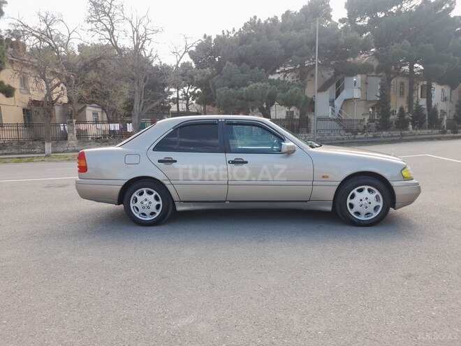 Mercedes C 200 1995, 236,570 km - 2.0 л - Sumqayıt