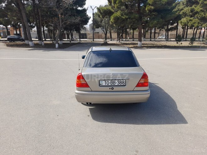 Mercedes C 200 1995, 236,570 km - 2.0 л - Sumqayıt