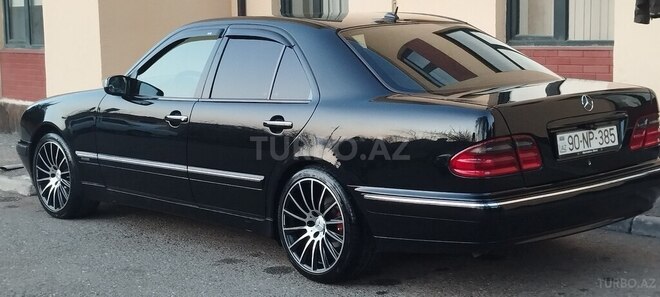 Mercedes E 240 1999, 291,900 km - 2.4 l - Cəlilabad