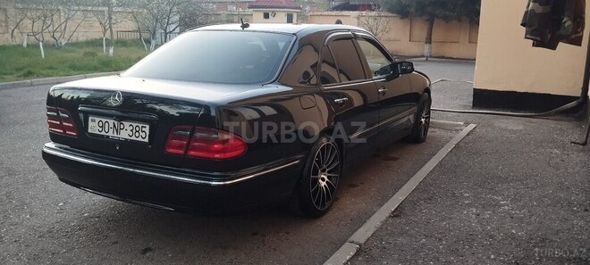 Mercedes E 240 1999, 291,900 km - 2.4 l - Cəlilabad
