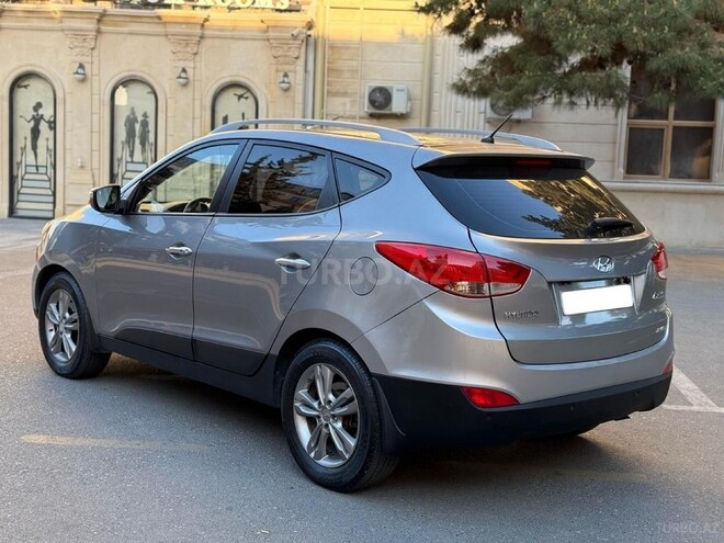 Hyundai ix35 2010, 210,000 km - 2.0 л - Bakı