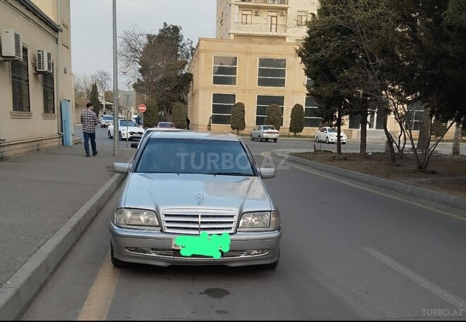 Mercedes C 230 1998, 368,200 km - 2.3 l - Mingəçevir