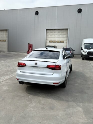 Volkswagen Jetta 2017, 142,000 km - 1.4 л - Bakı