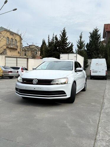 Volkswagen Jetta 2017, 142,000 km - 1.4 л - Bakı