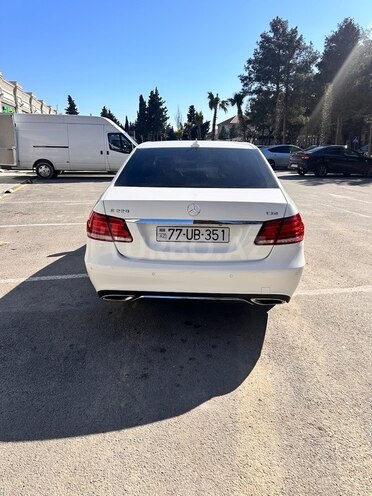 Mercedes E 220 d 2014, 205,000 km - 2.2 l - Bakı
