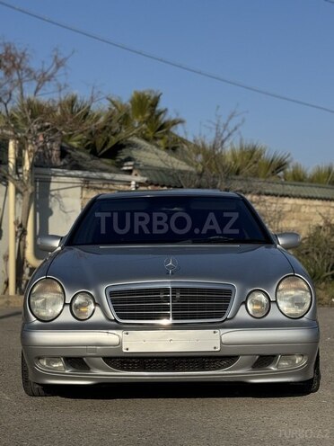 Mercedes E 220 d 2001, 240,000 km - 2.2 l - Bakı