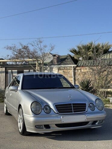 Mercedes E 220 d 2001, 240,000 km - 2.2 l - Bakı