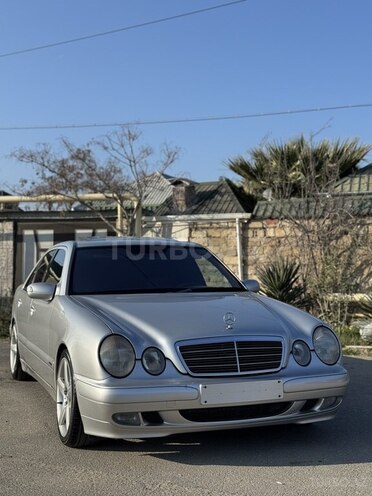 Mercedes E 220 d 2001, 240,000 km - 2.2 l - Bakı