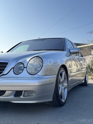 Mercedes E 220 d 2001, 240,000 km - 2.2 l - Bakı