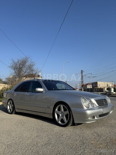 Mercedes E 220 d 2001, 240,000 km - 2.2 l - Bakı