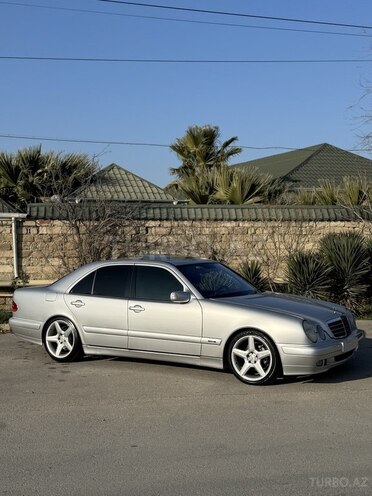 Mercedes E 220 d 2001, 240,000 km - 2.2 l - Bakı