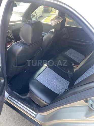 Mercedes E 240 1999, 431,454 km - 2.4 l - Gəncə