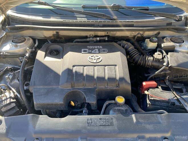 Toyota Corolla 2006, 250,000 km - 1.4 l - Bakı