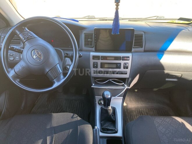 Toyota Corolla 2006, 250,000 km - 1.4 l - Bakı
