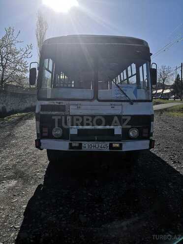 PAZ 32054 2002, 500,000 km - 4.7 l - Qax