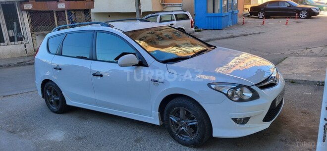 Hyundai i30 2010, 350,000 km - 1.6 l - Bakı