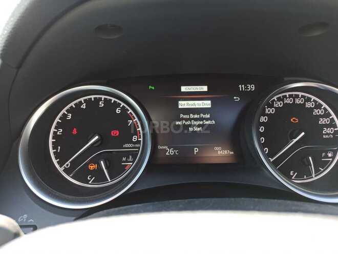 Toyota Camry 2018, 85,600 km - 2.5 l - Bakı