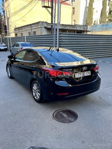 Hyundai Elantra 2015, 103,000 km - 1.8 л - Bakı