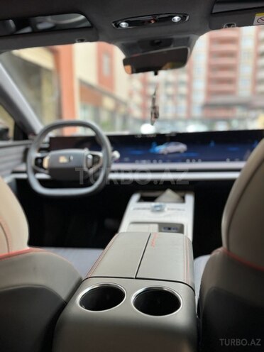 Geely  2024, 25,000 km - 0.0 l - Bakı