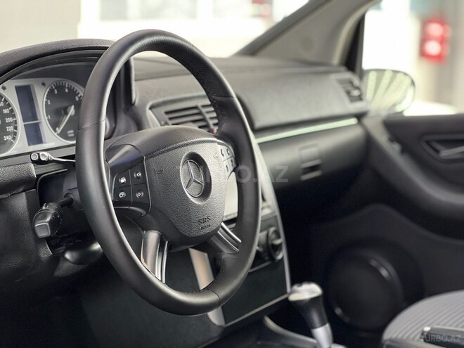 Mercedes B 170 2007, 203,000 km - 1.7 l - Bakı