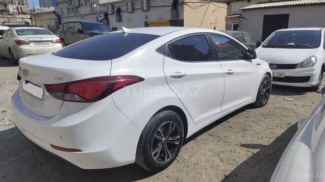 Hyundai Avante 2014, 184,000 km - 1.6 л - Bakı