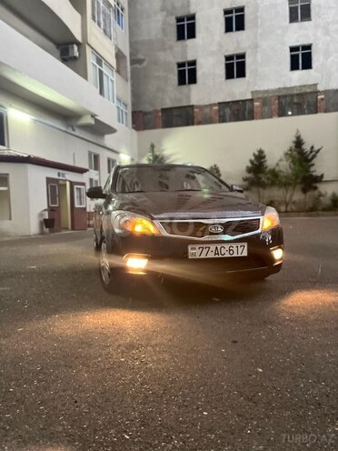 Kia Ceed 2011, 280,000 km - 1.4 l - Bakı