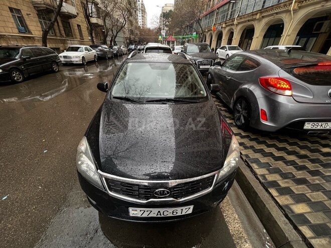 Kia Ceed 2011, 280,000 km - 1.4 l - Bakı