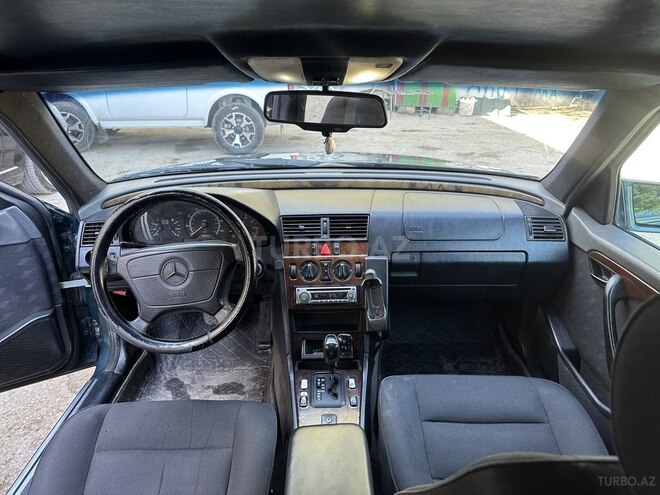 Mercedes C 180 1996, 123,450 km - 1.8 л - Bakı