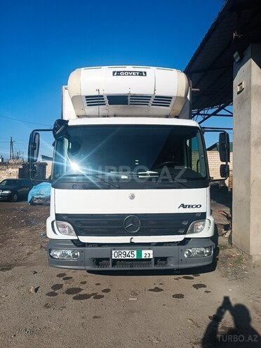 Mercedes Atego 818 2008, 747,124 km - 4.3 l - Salyan
