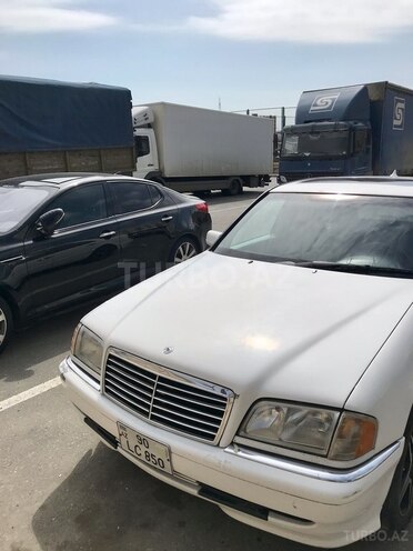 Mercedes C 230 1999, 250,000 km - 2.3 l - Bakı