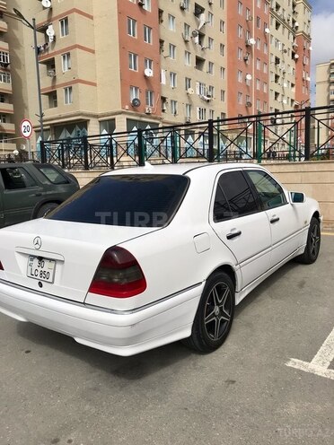 Mercedes C 230 1999, 250,000 km - 2.3 l - Bakı