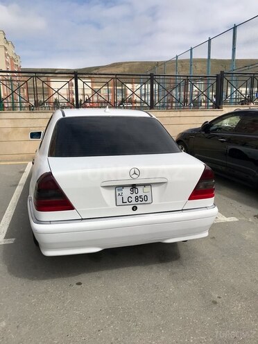 Mercedes C 230 1999, 250,000 km - 2.3 l - Bakı