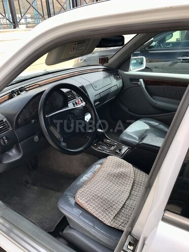 Mercedes C 230 1999, 250,000 km - 2.3 l - Bakı