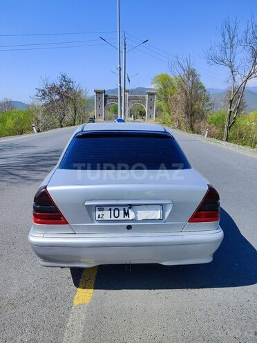 Mercedes C 220 d 2000, 385,000 km - 2.2 л - Bakı