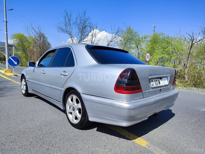 Mercedes C 220 d 2000, 385,000 km - 2.2 л - Bakı