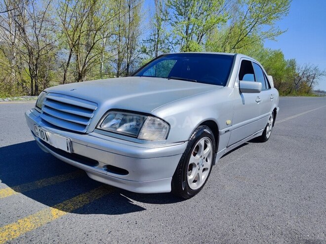 Mercedes C 220 d 2000, 385,000 km - 2.2 л - Bakı
