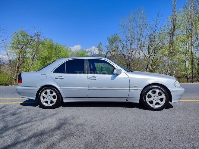 Mercedes C 220 d 2000, 385,000 km - 2.2 л - Bakı