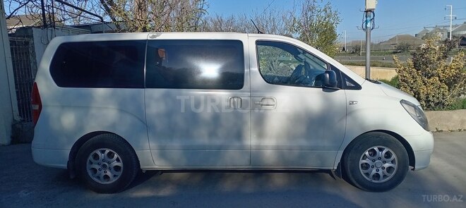 Hyundai H-1 2011, 600,000 km - 2.5 l - Bakı
