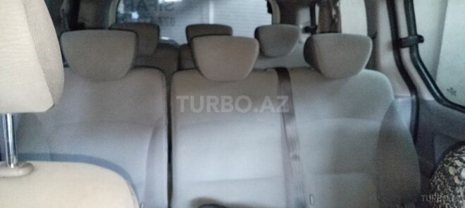 Hyundai H-1 2011, 600,000 km - 2.5 l - Bakı
