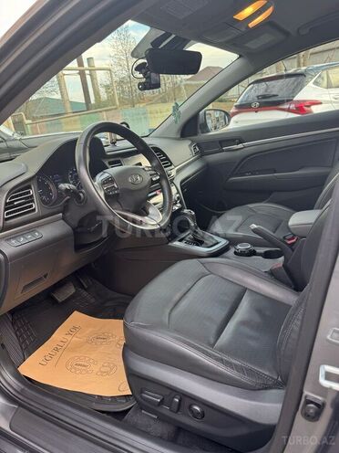 Hyundai Elantra 2018, 66,666 km - 2.0 л - Bakı