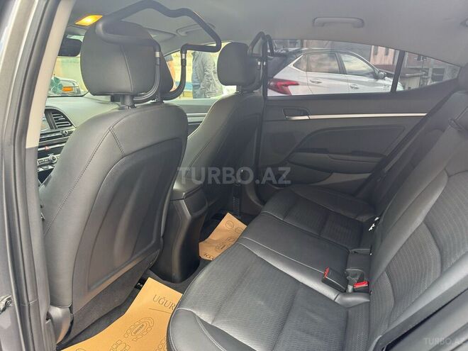 Hyundai Elantra 2018, 66,666 km - 2.0 л - Bakı