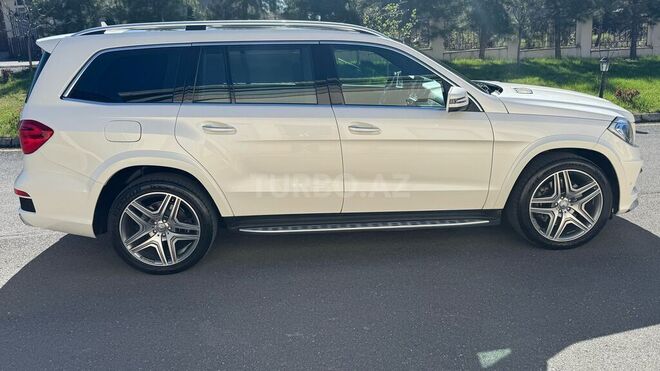 Mercedes GL 500 4MATIC 2014, 83,230 km - 4.7 l - Qəbələ