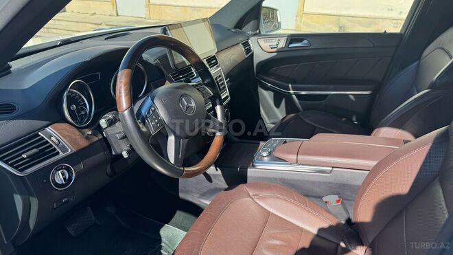 Mercedes GL 500 4MATIC 2014, 83,230 km - 4.7 l - Qəbələ