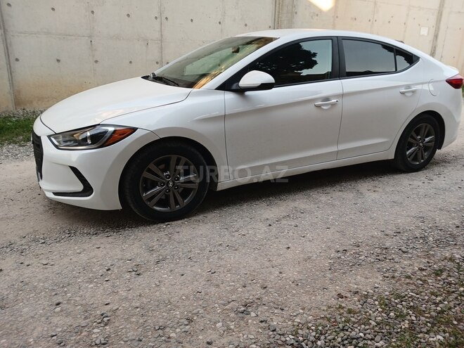 Hyundai Elantra 2017, 38,000 km - 2.0 l - Bakı