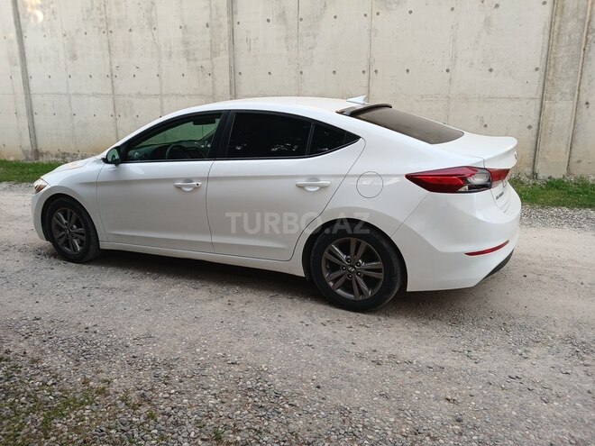 Hyundai Elantra 2017, 38,000 km - 2.0 l - Bakı