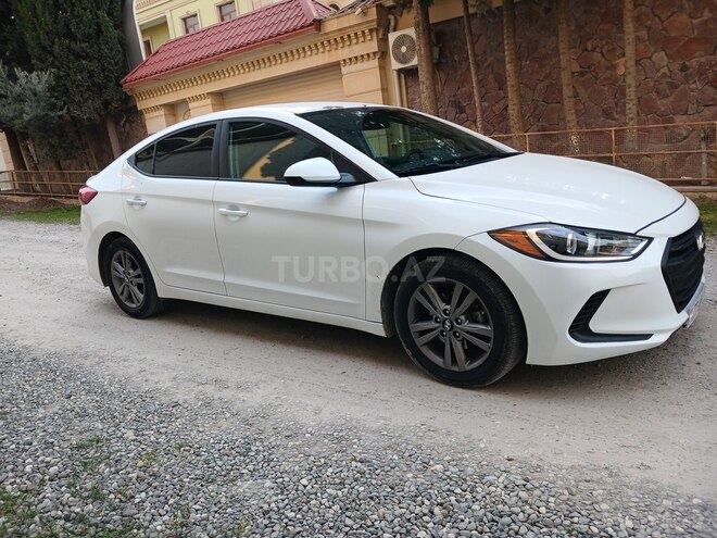 Hyundai Elantra 2017, 38,000 km - 2.0 l - Bakı