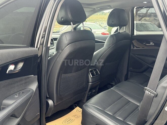 Kia Sorento-9