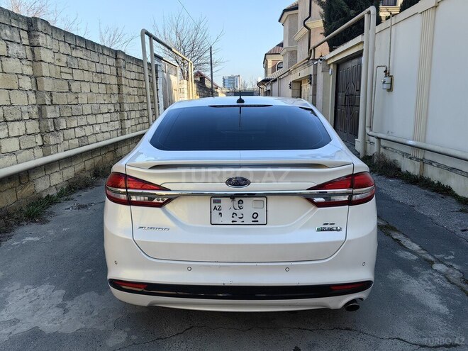 Ford Fusion (North America) 2016, 189,800 km - 2.0 л - Bakı