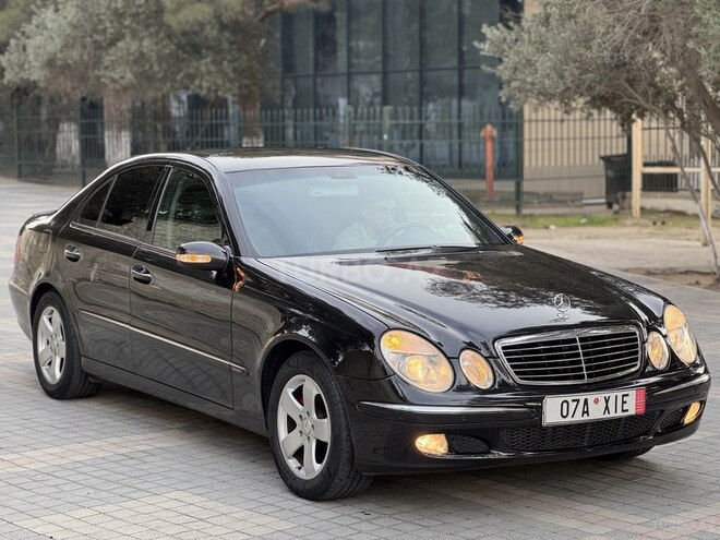Mercedes E 220 d 2003, 327,000 km - 2.2 l - Bakı