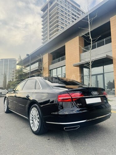Audi A8 2015, 170,000 km - 4.0 l - Bakı